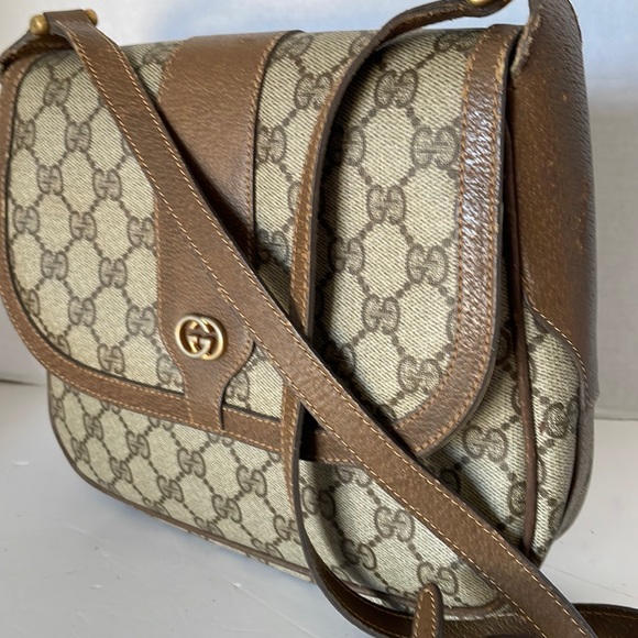 Gucci Handbags - Authentic Shoulder/Crossbody Bag Gucci